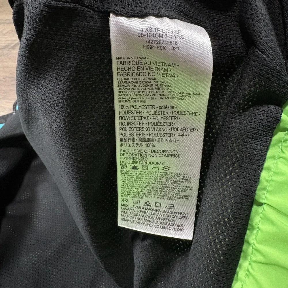 Nike kids hooded